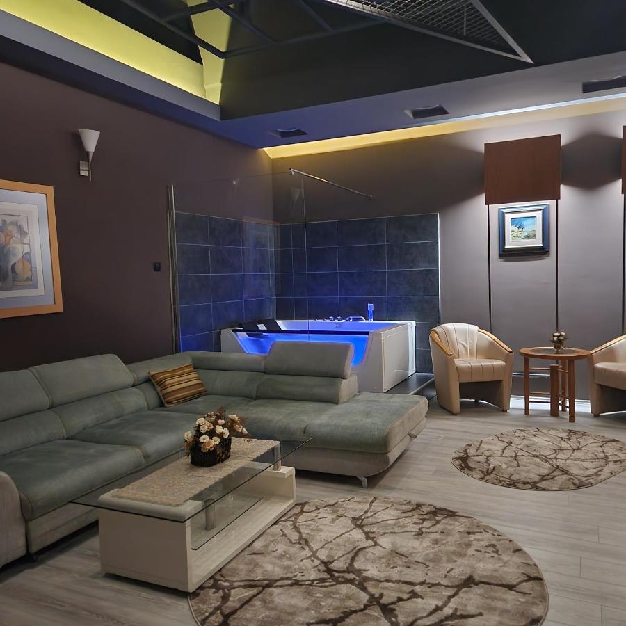 In Club Apart otel Vrnjačka Banja Dış mekan fotoğraf